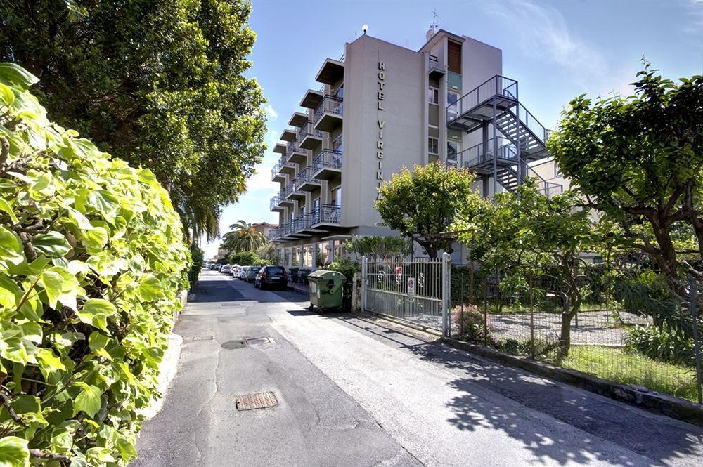 Hotel Virginia Diano Marina Luaran gambar