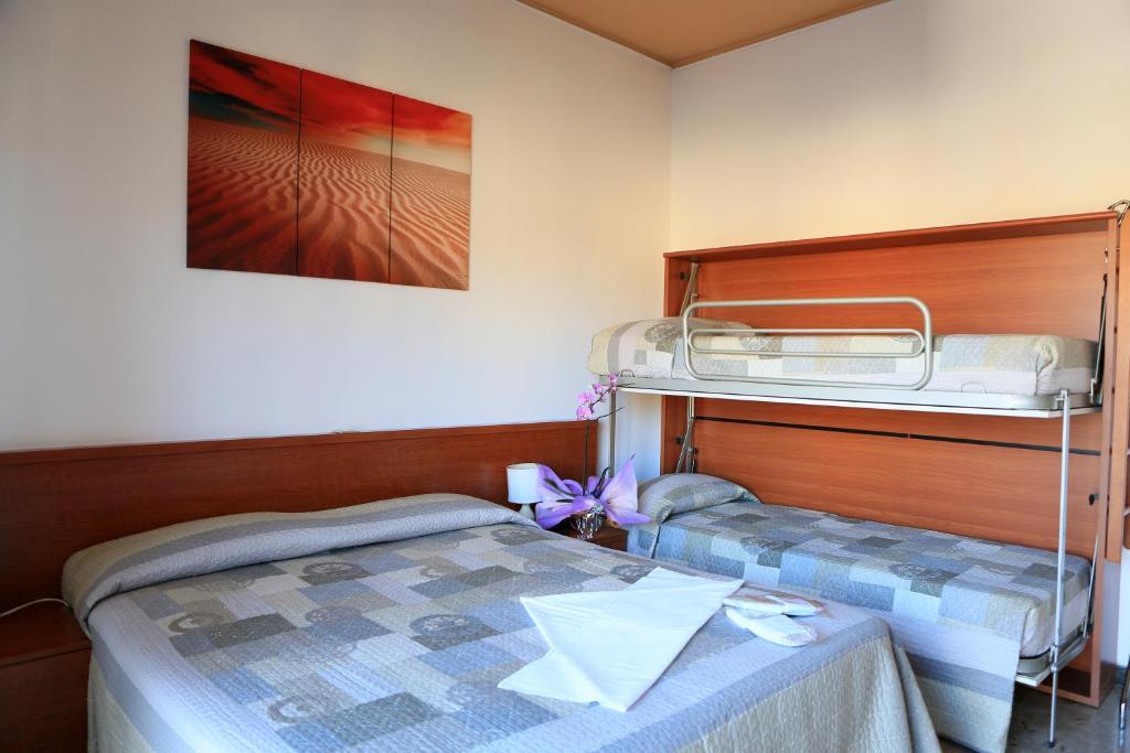 Hotel Virginia Diano Marina Luaran gambar